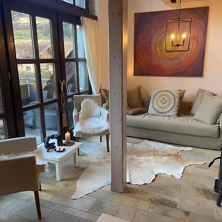 Deluxe Art Gallery * Schladming